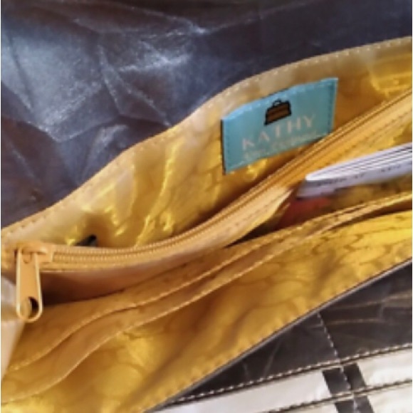 NWT Kathy Van Zeeland Convertible Clutch - Picture 13 of 13